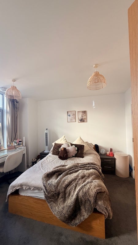 Room Salton Square in Greater London