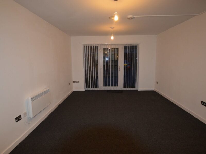 Flat Hamilton Road in Cambuslang