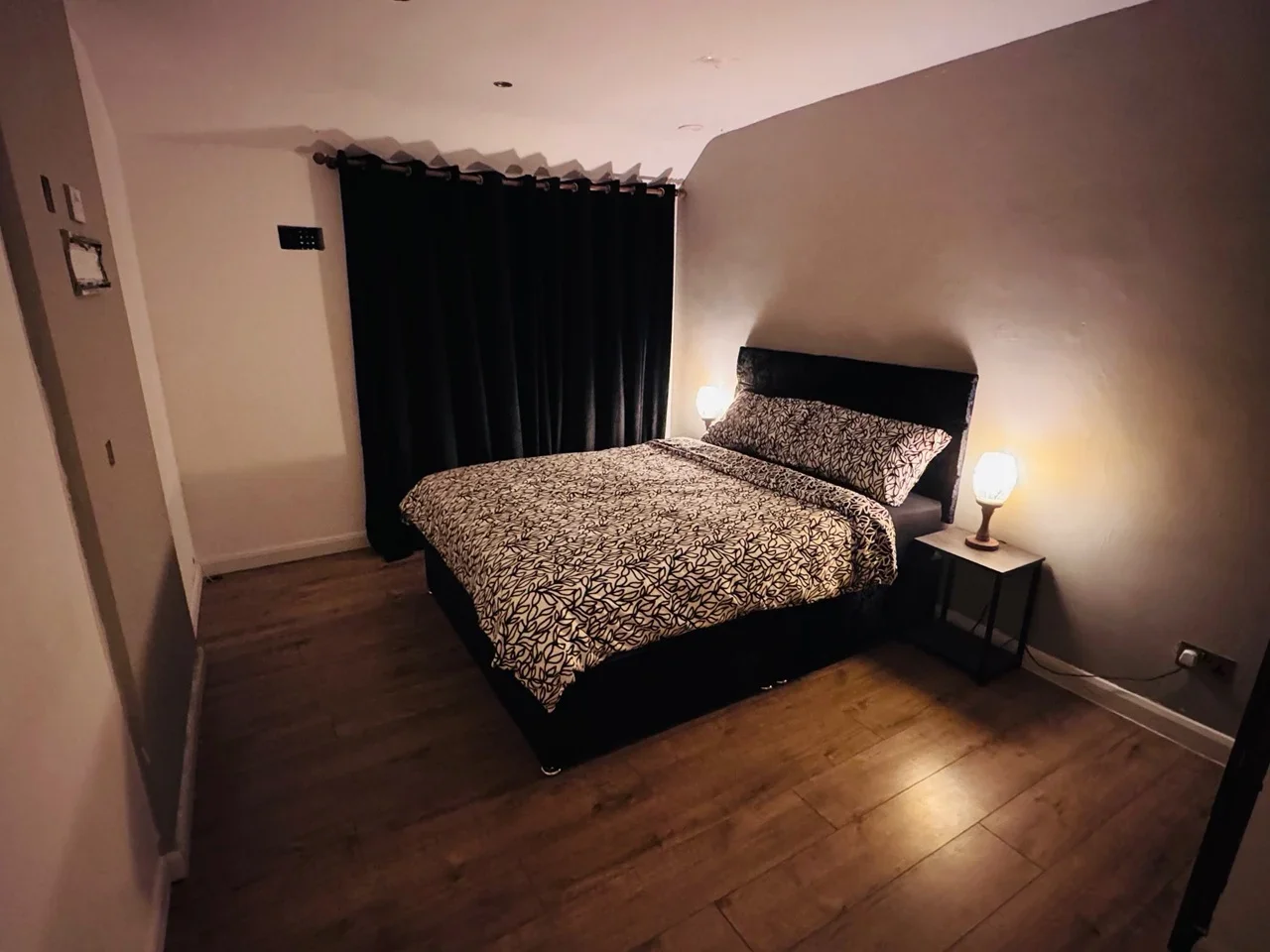 Room Petersfield Avenue in Greater London