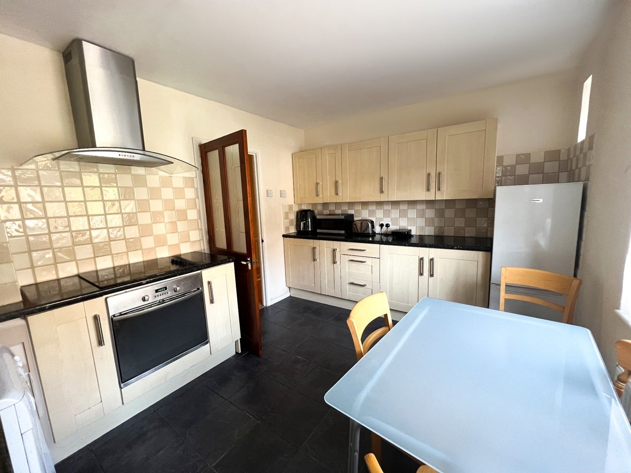 Room Clapham Road Estate in Greater London