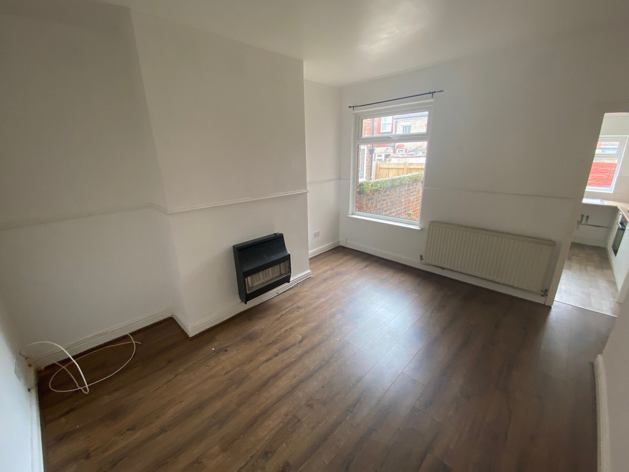 Flat Kingsley Road in Ellesmere Port