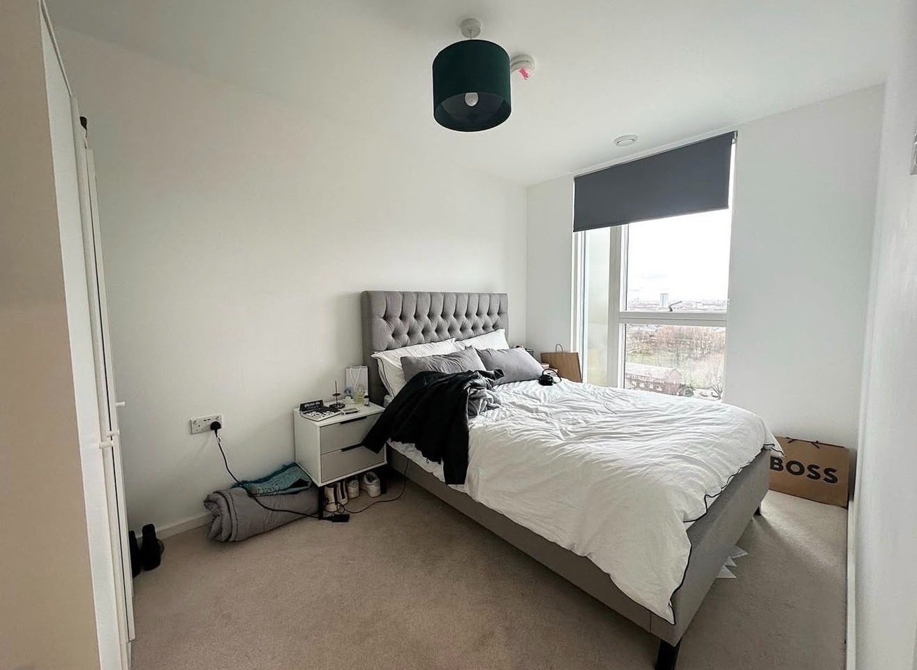 Flat Queenstown Road in Greater London