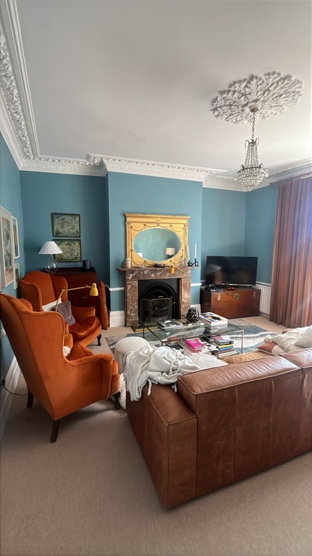 Room Lillie Road in Greater London