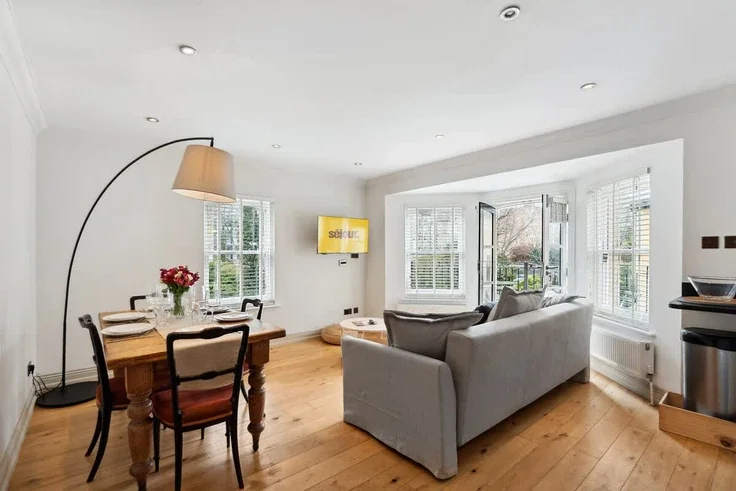 Flat Eaton Gardens in Portslade by Sea