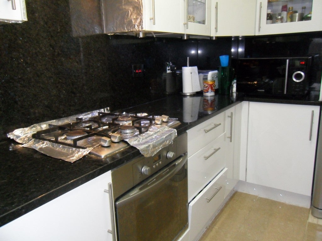 Flat Caledonian Close in Greater London