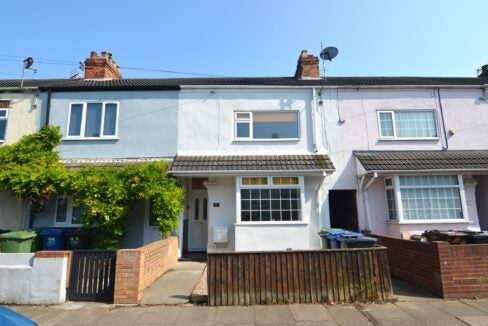 Flat Blundell Avenue in Cleethorpes