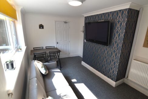 Flat Blundell Avenue in Cleethorpes