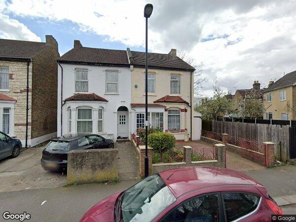 House Totteridge Road in Greater London