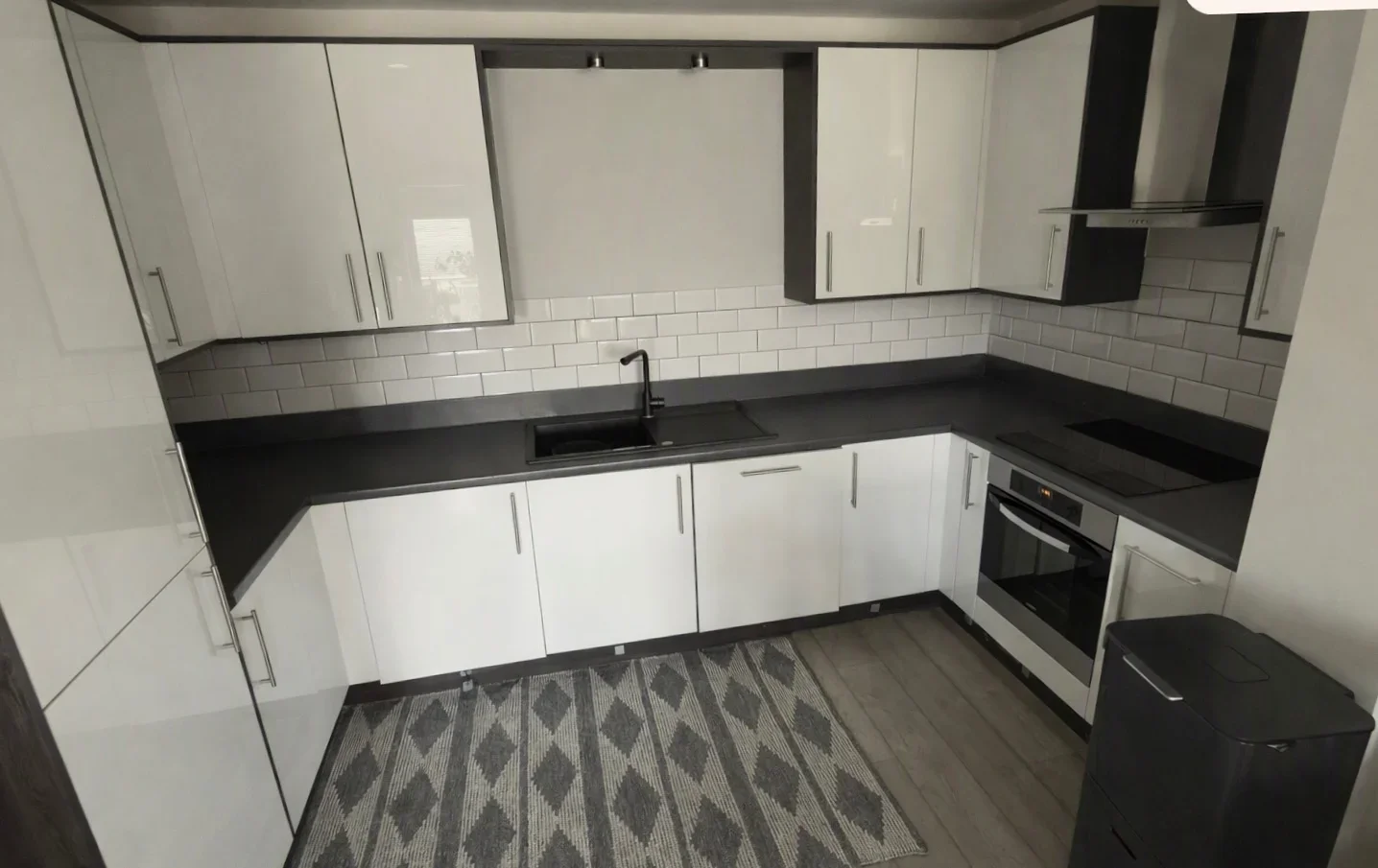 Flat Heron Way in Maidenhead