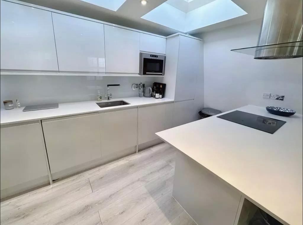 Flat Fulham Road in Greater London