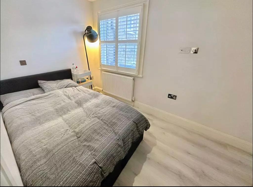Flat Fulham Road in Greater London