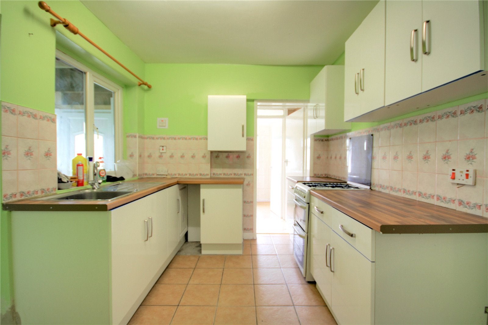 Flat Beecham Road in Reading