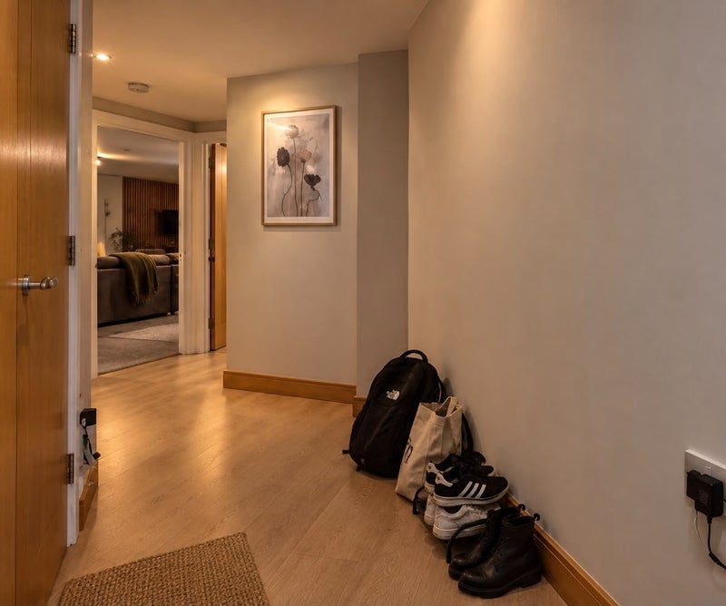 Room Little Neville Street in Leeds