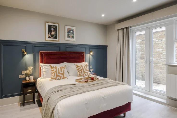 Flat Upper Tooting Road in Greater London