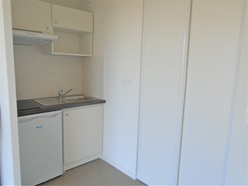 Flat Rue Schyller in Villenave-d'Ornon