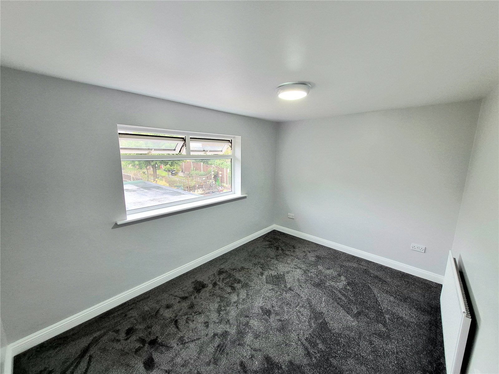 Flat Woodward Road in Wyre Forest
