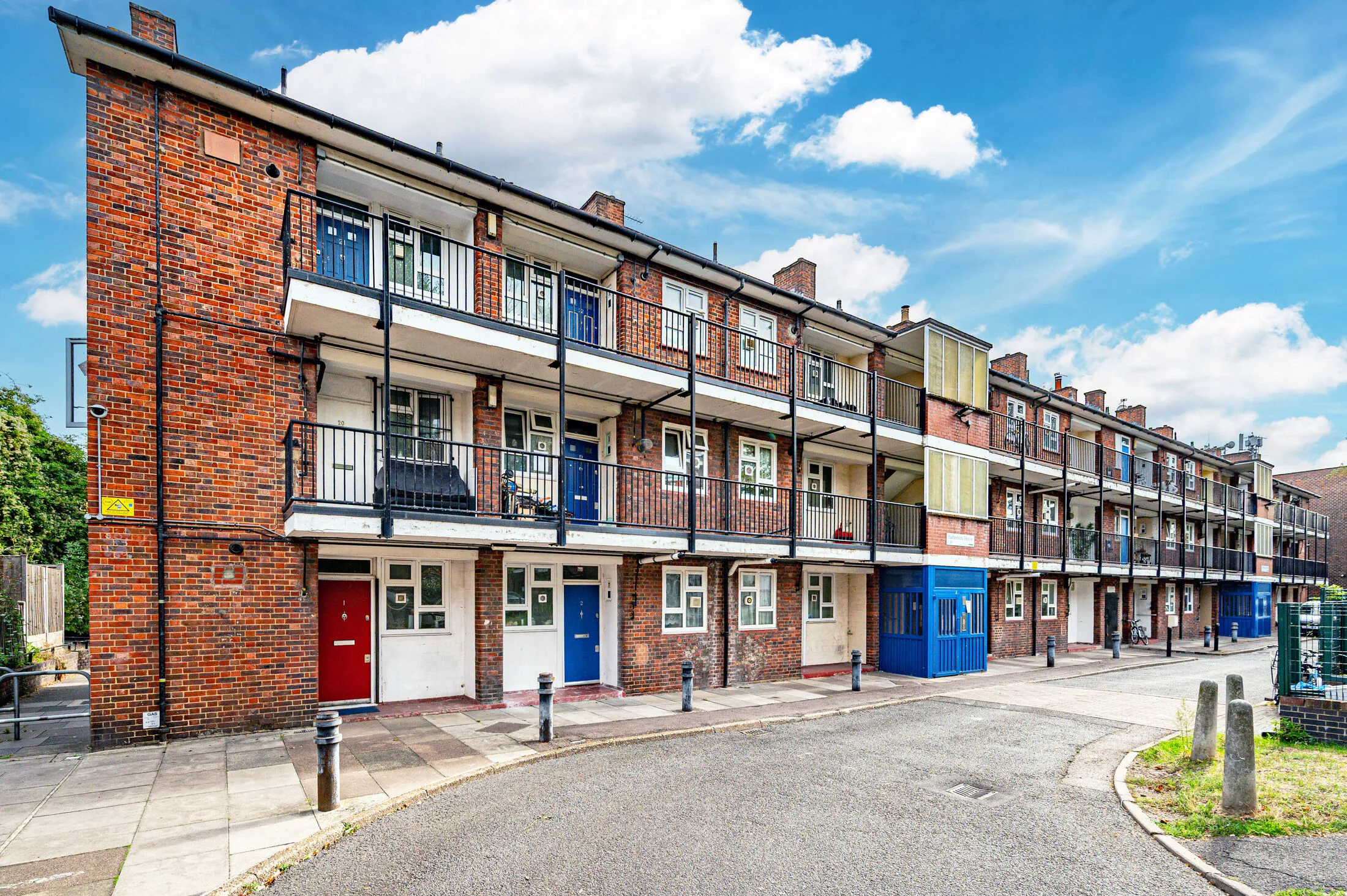 Flat Albion Road in London