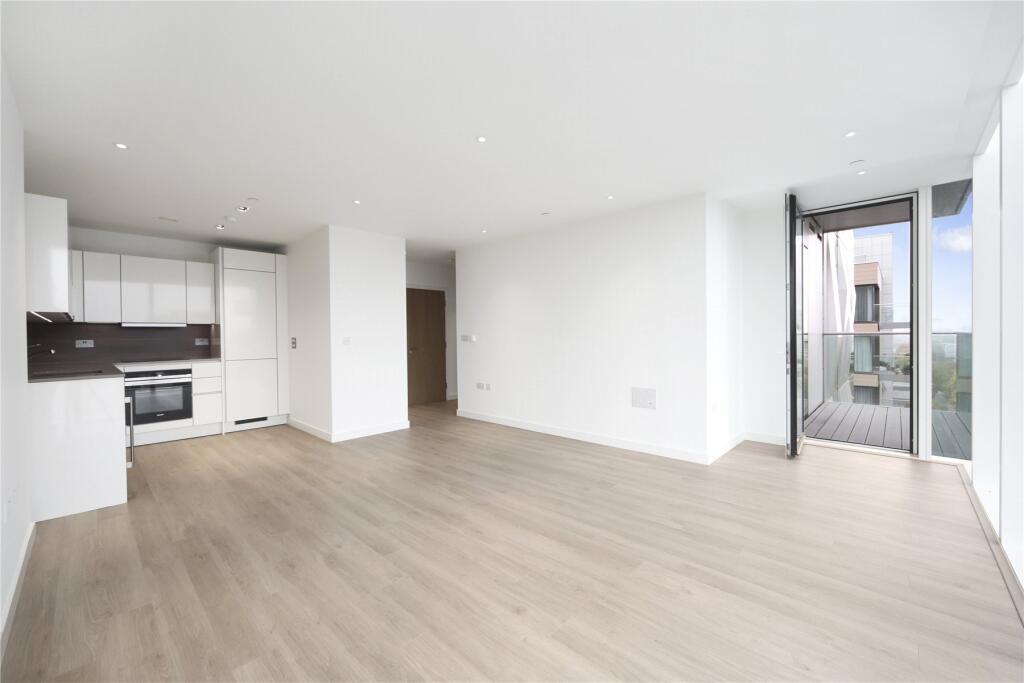 Flat Devan Grove in Greater London