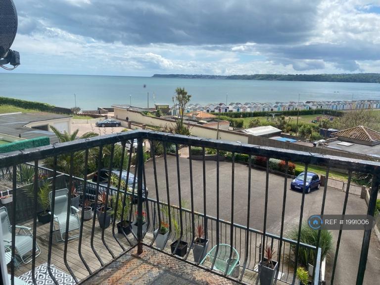 Flat Alta Vista Road in Paignton