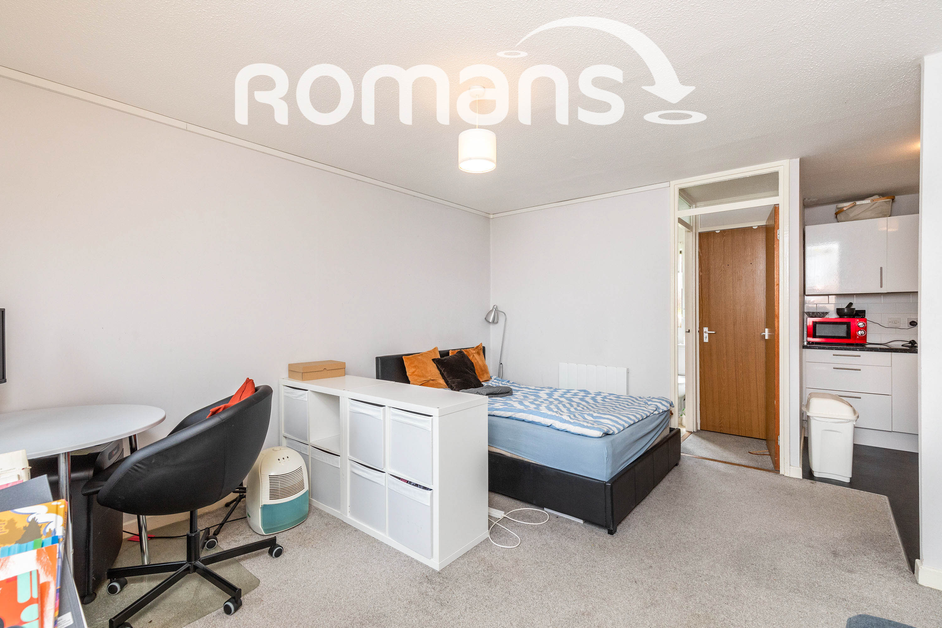 Flat Gefle Close in Bristol