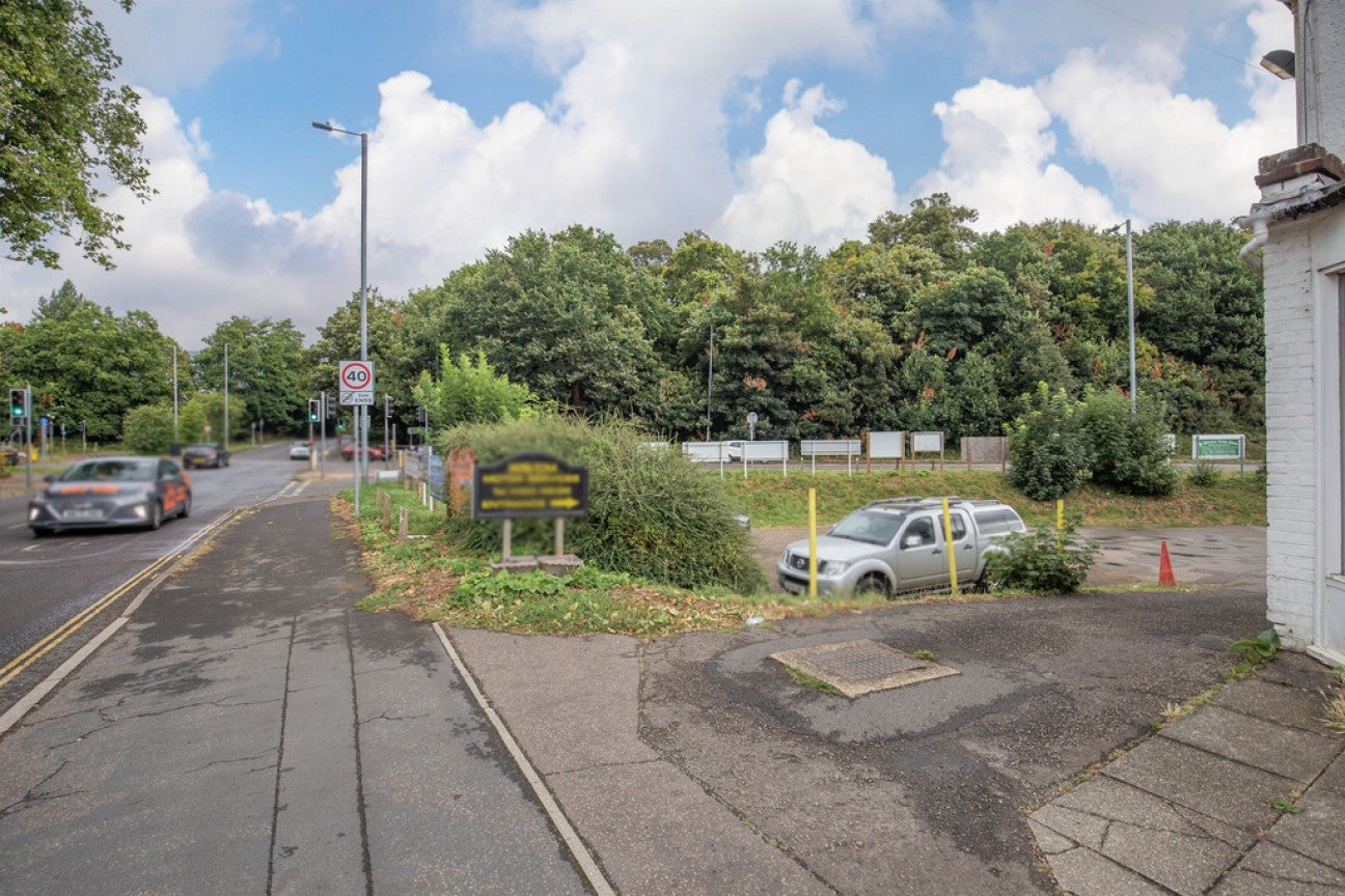 Flat Catton Grove Road in Norwich