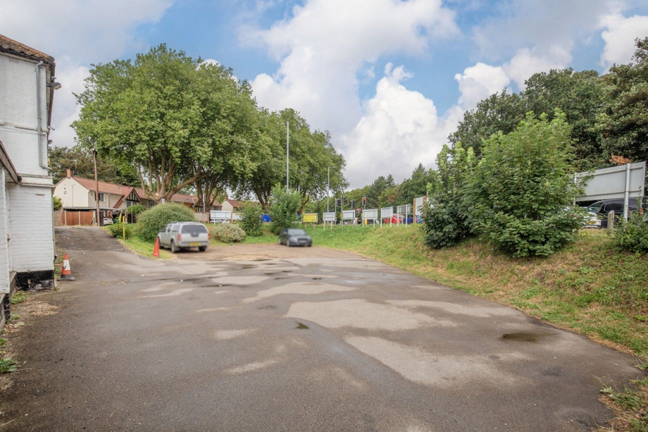 Flat Catton Grove Road in Norwich