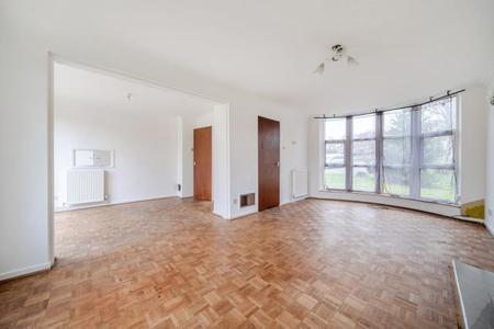 House Kingfisher Close in Basingstoke and Deane