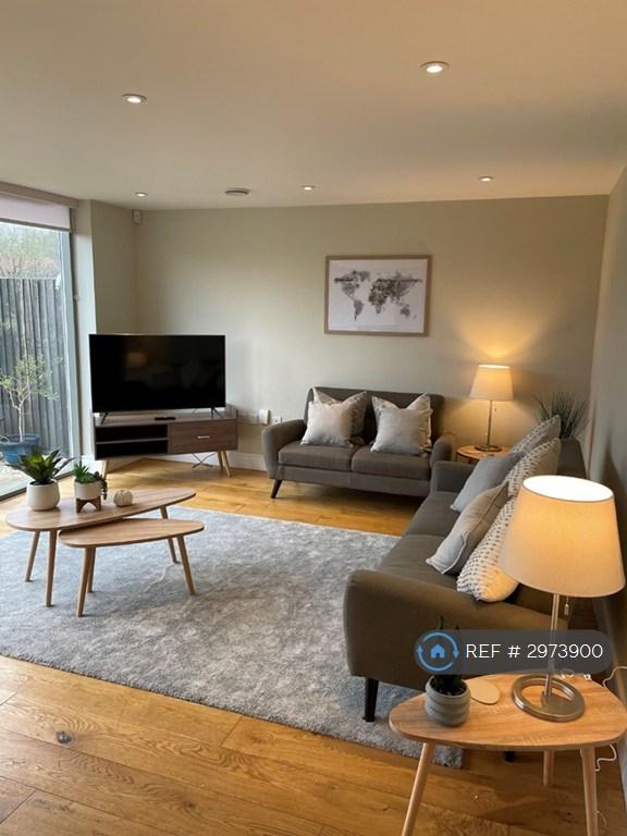 Flat Orchard Square in Cherwell District