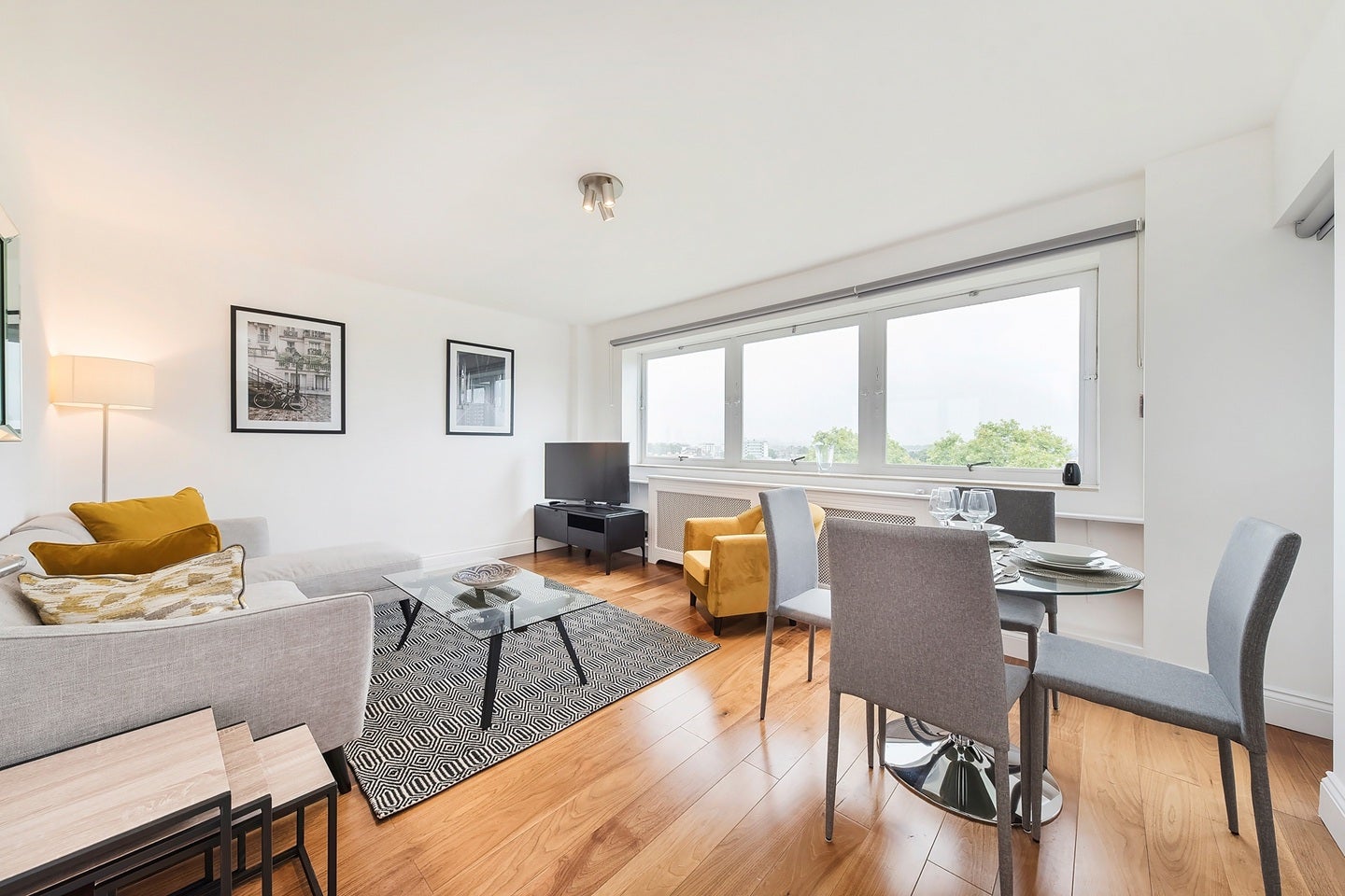 Flat Fulham Road in Greater London