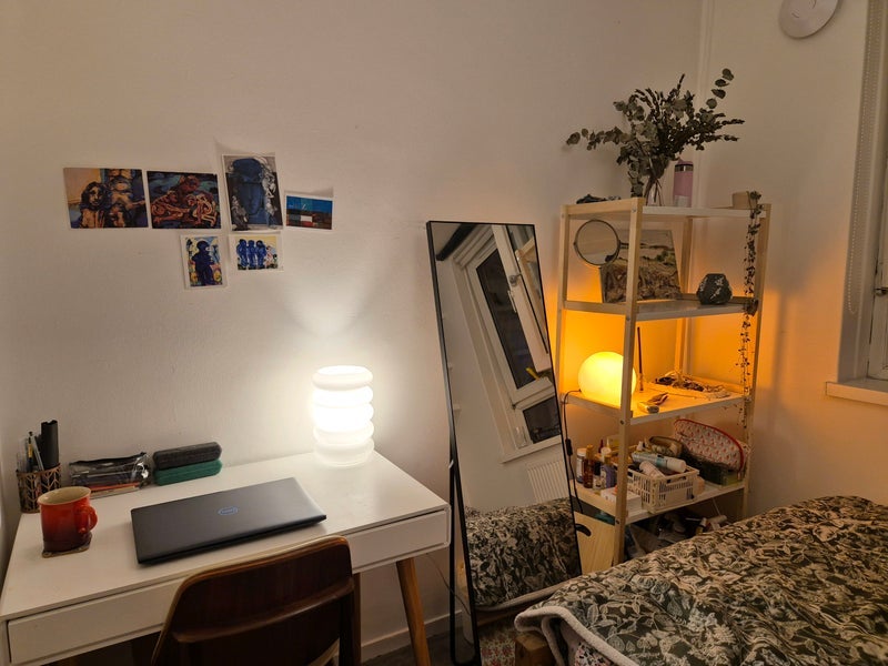 Room Sewardstone Road in Greater London