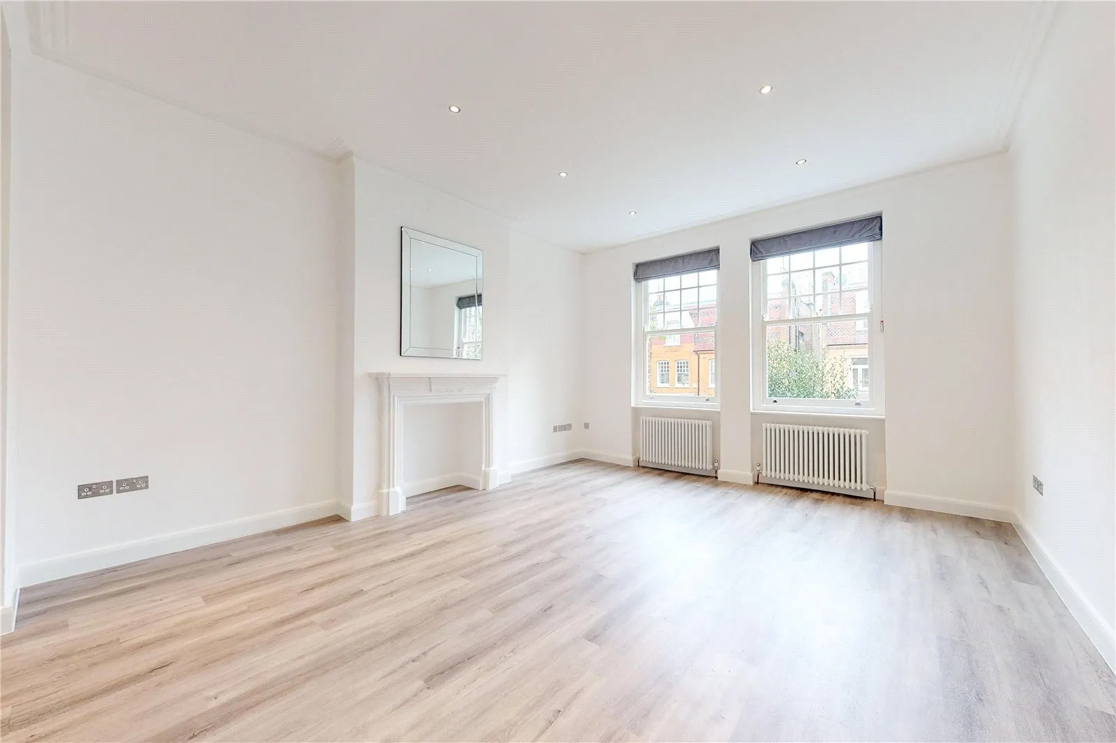 Flat Aberdare Gardens in Greater London