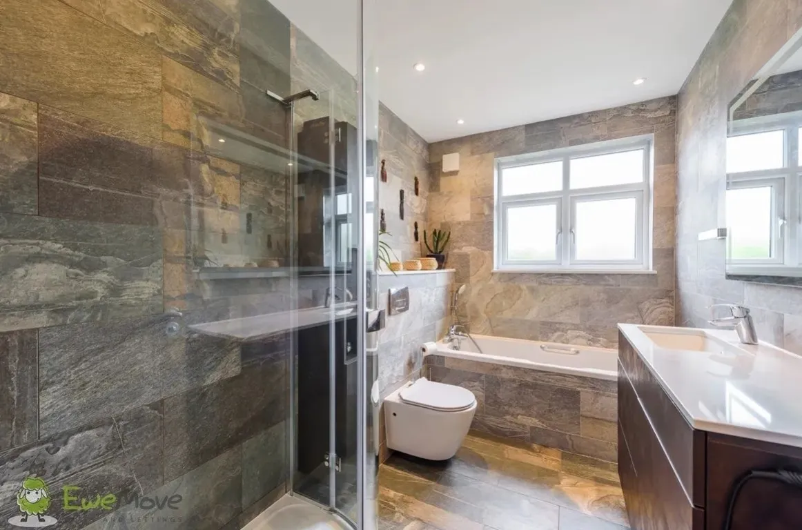 Flat Abercorn Road in Greater London