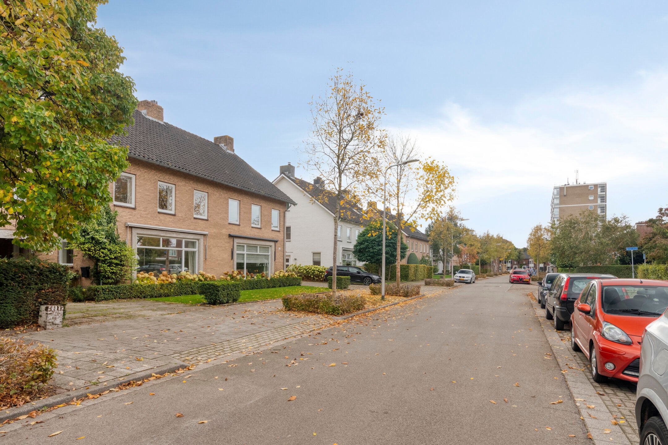 Twee-onder-één-kap te koop: Burgemeester Vissersstraat 22, Tilburg