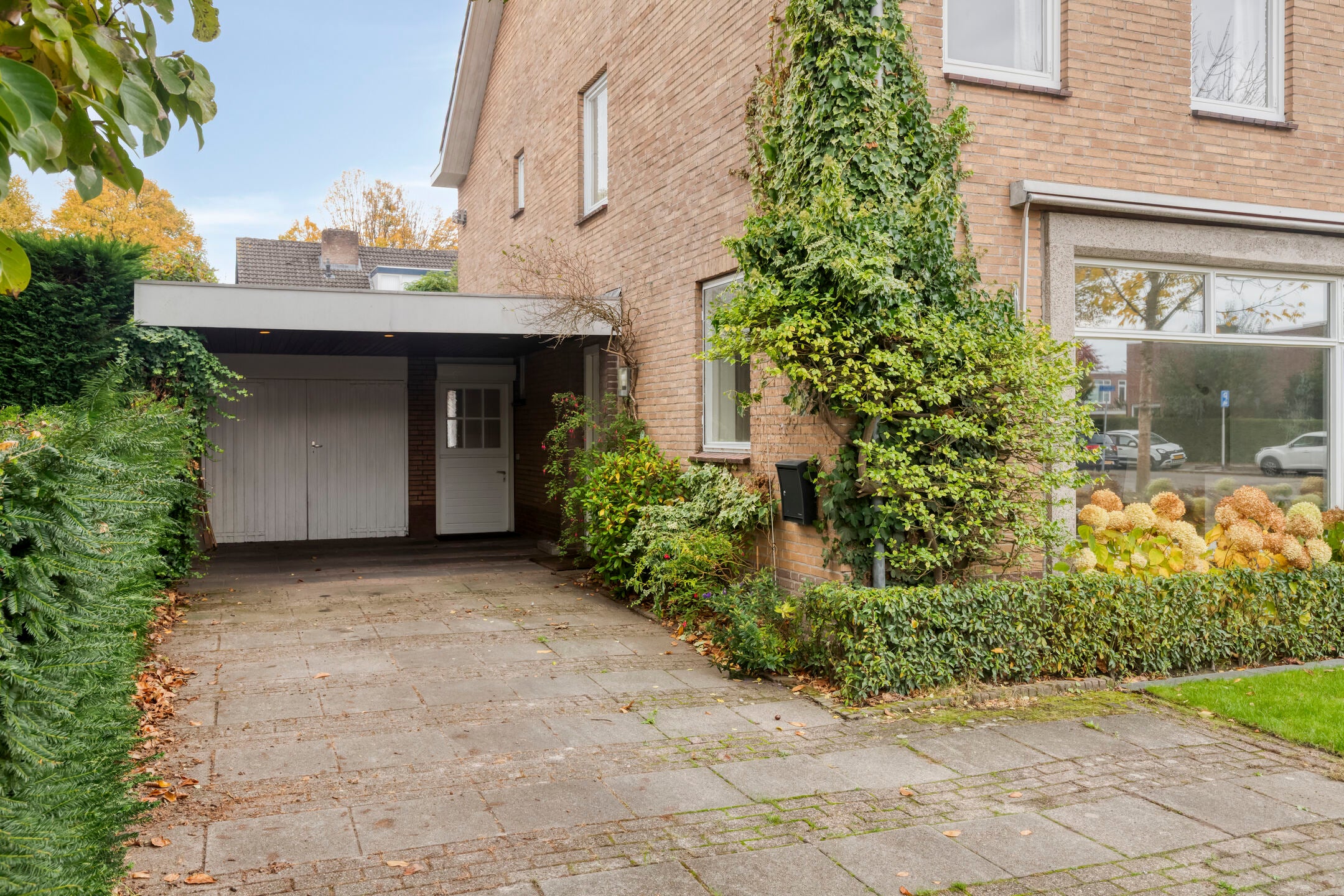 Twee-onder-één-kap te koop: Burgemeester Vissersstraat 22, Tilburg