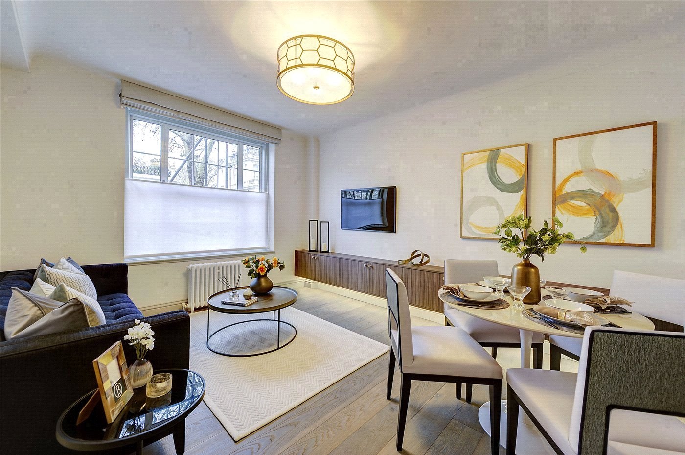 Flat Kensington Park Gardens in Greater London
