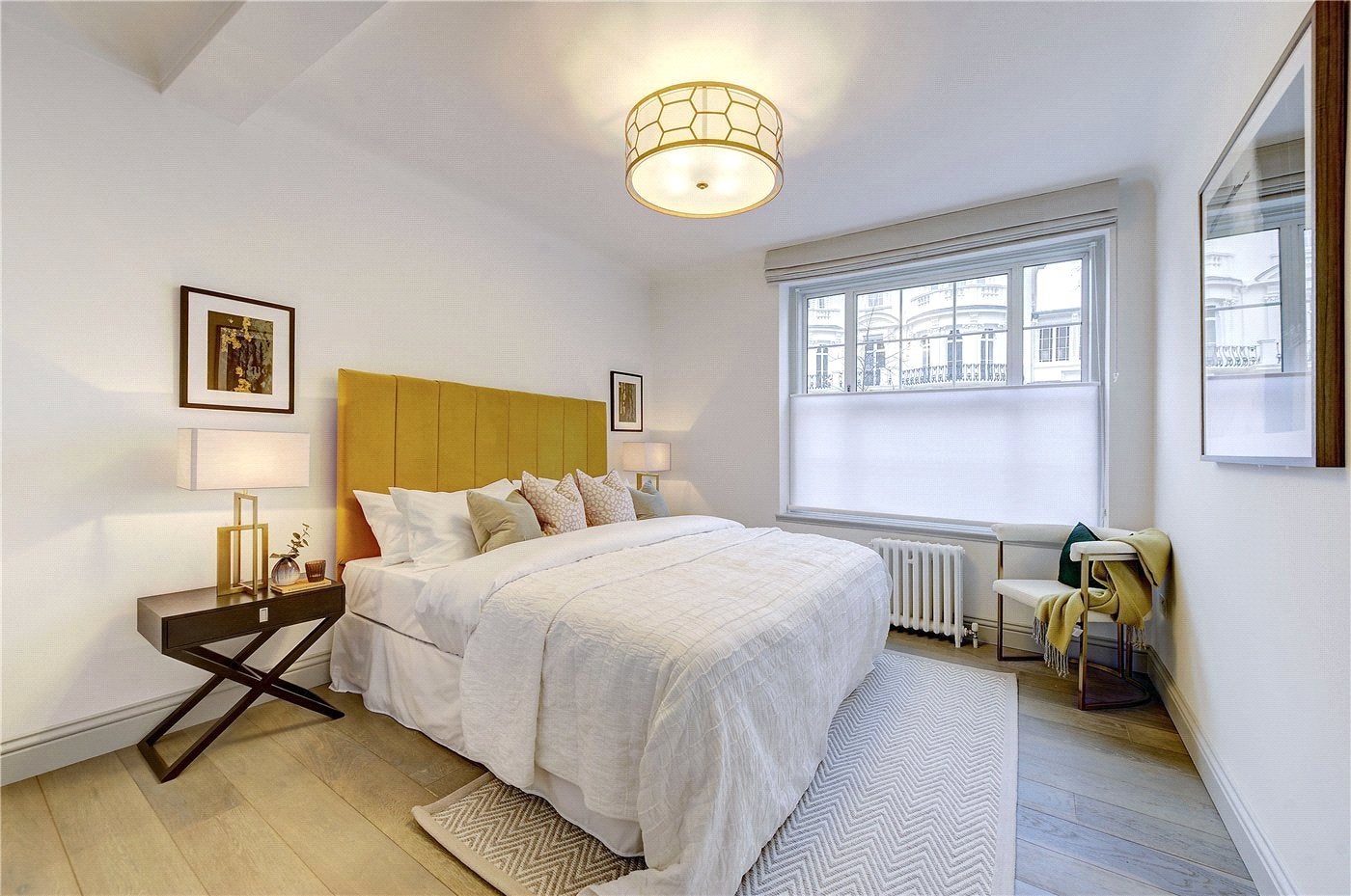 Flat Kensington Park Gardens in Greater London
