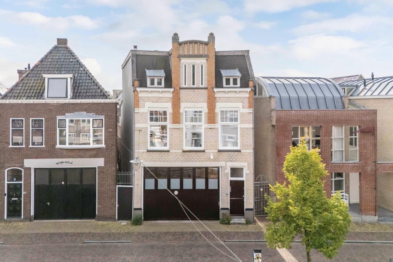 Vrijstaande woning te koop: Kleinzand 86, Sneek