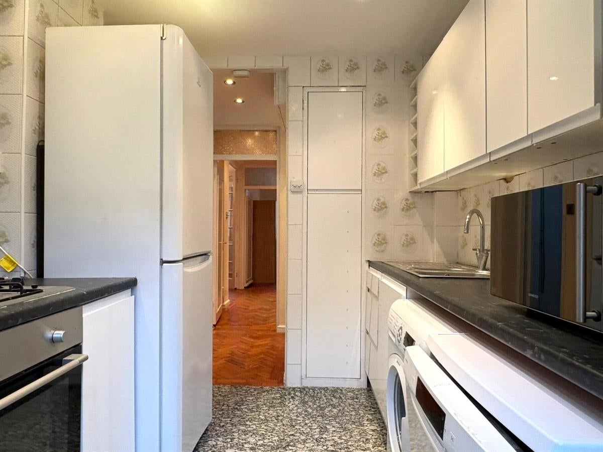 Flat Allitsen Road in City of Westminster