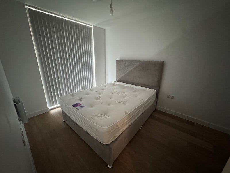 Room Gooch Street North in Birmingham