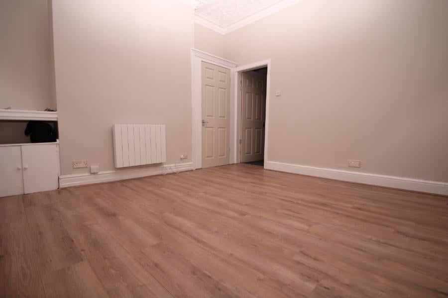 Flat Great Clowes Street in Salford