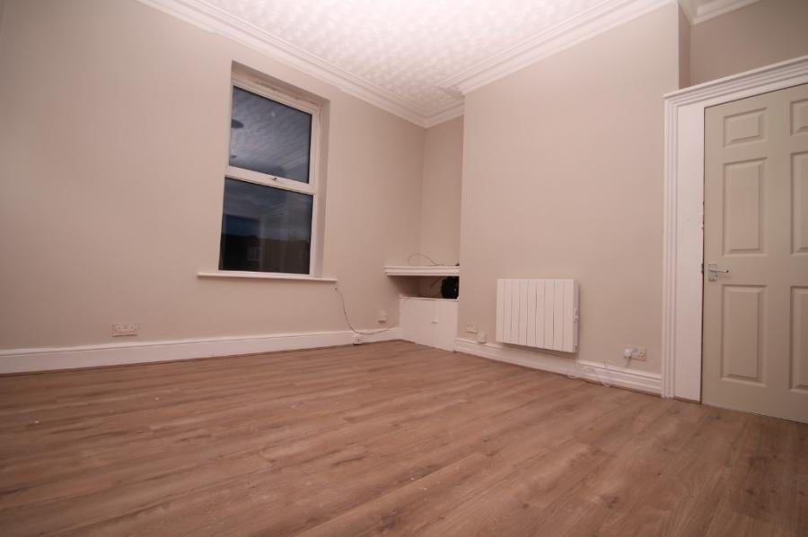 Flat Great Clowes Street in Salford