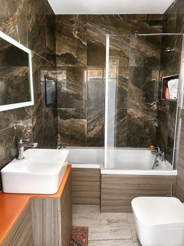 Room Fairfield Road in Greater London