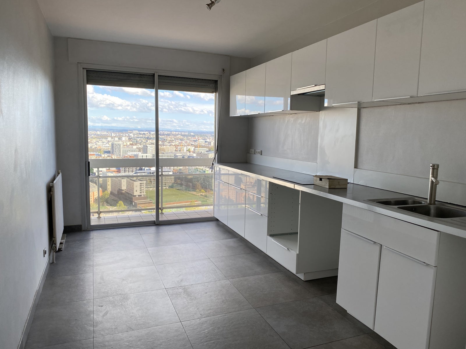Flat Rue Commandant Charcot in Lyon