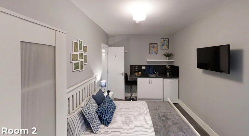 Room Pentland Avenue in Chelmsford