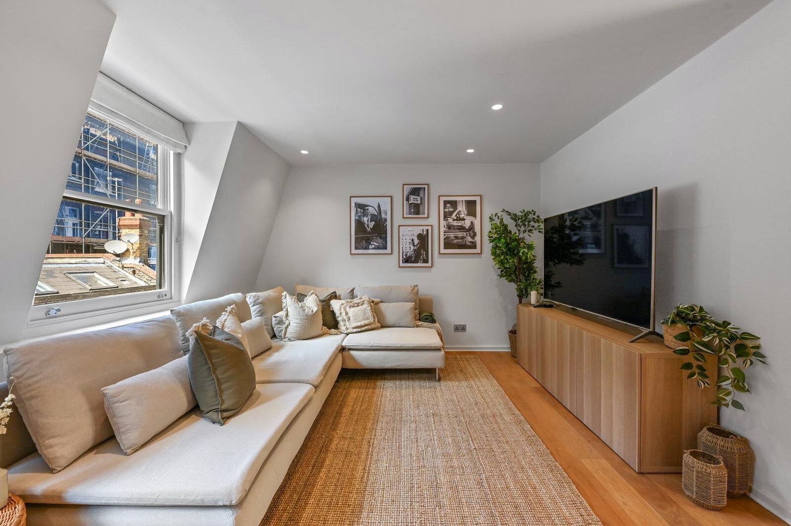 Flat Bingham Place in City of Westminster