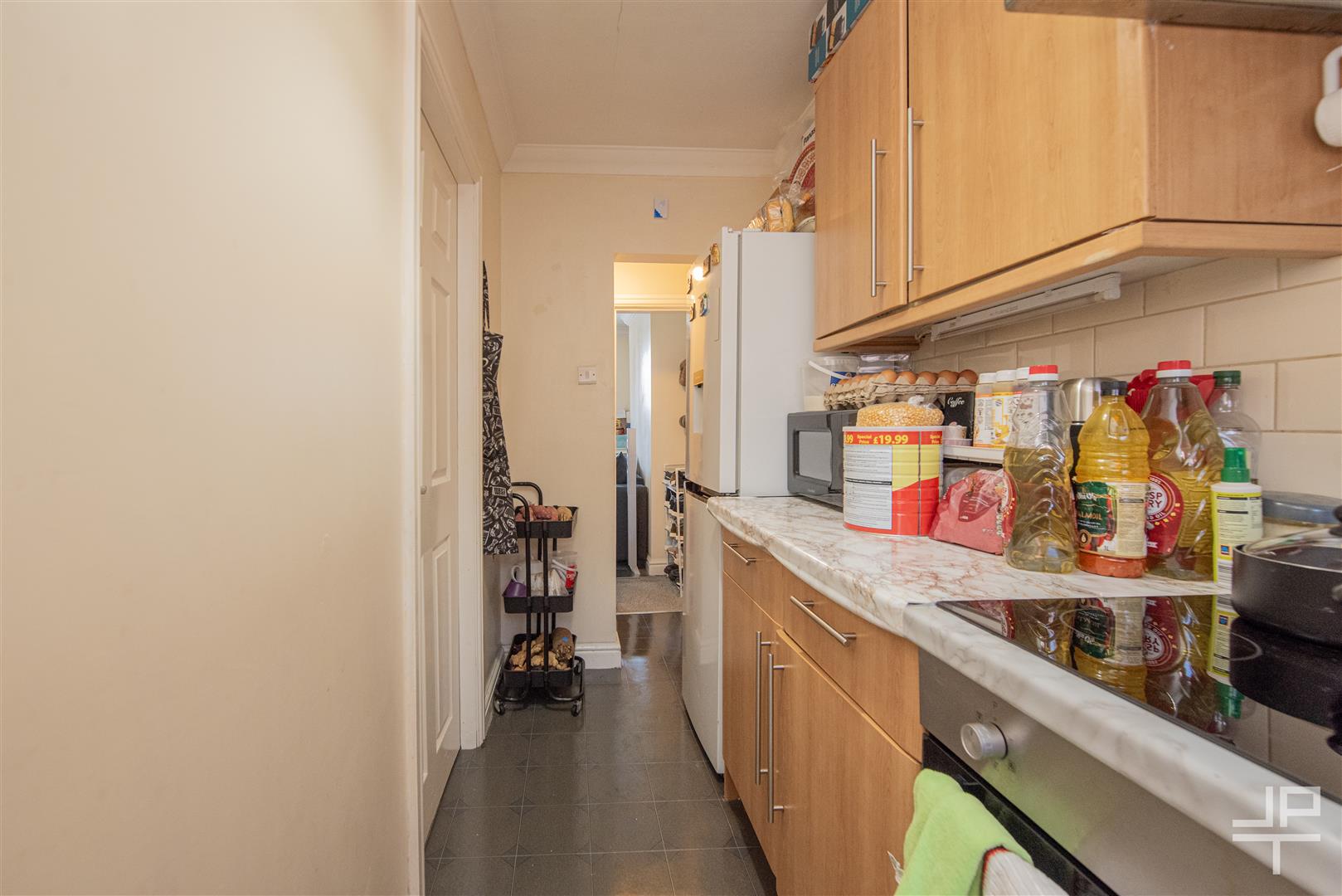 Flat Atherton Road in Hindley