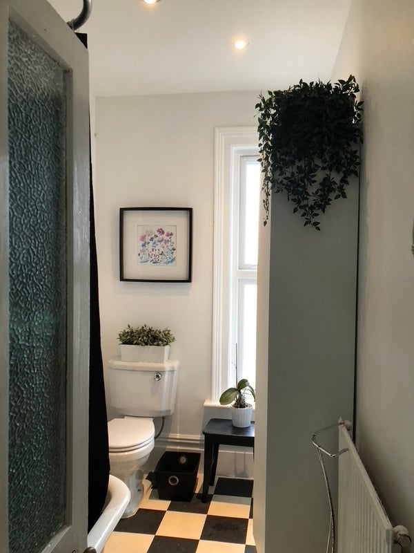 Room Maple Road in Bristol