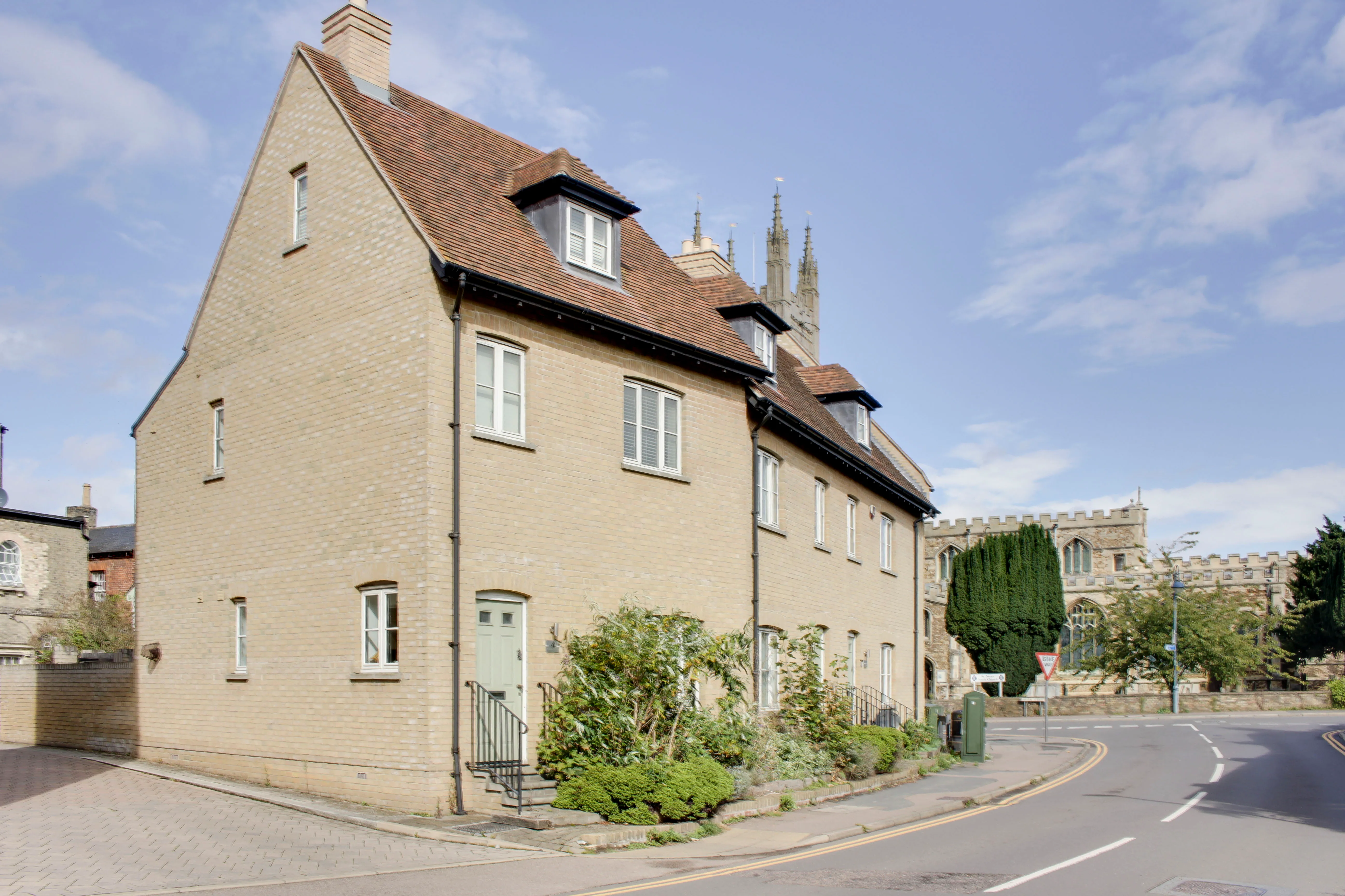 House Market Square in Huntingdonshire