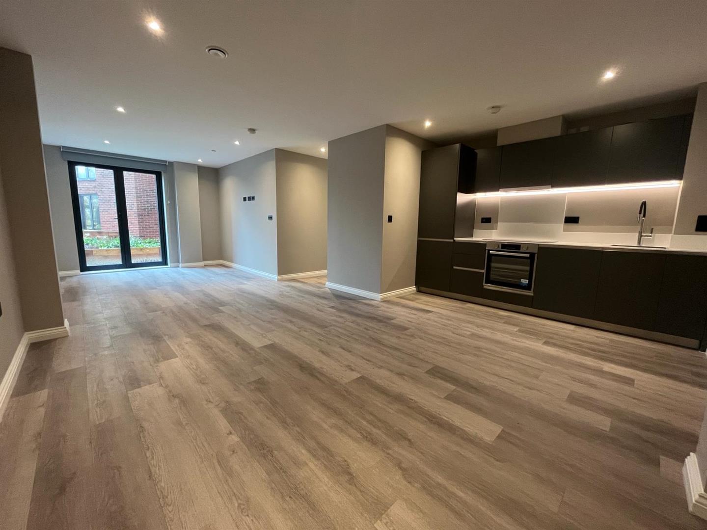 Flat Springwell Road in Leeds