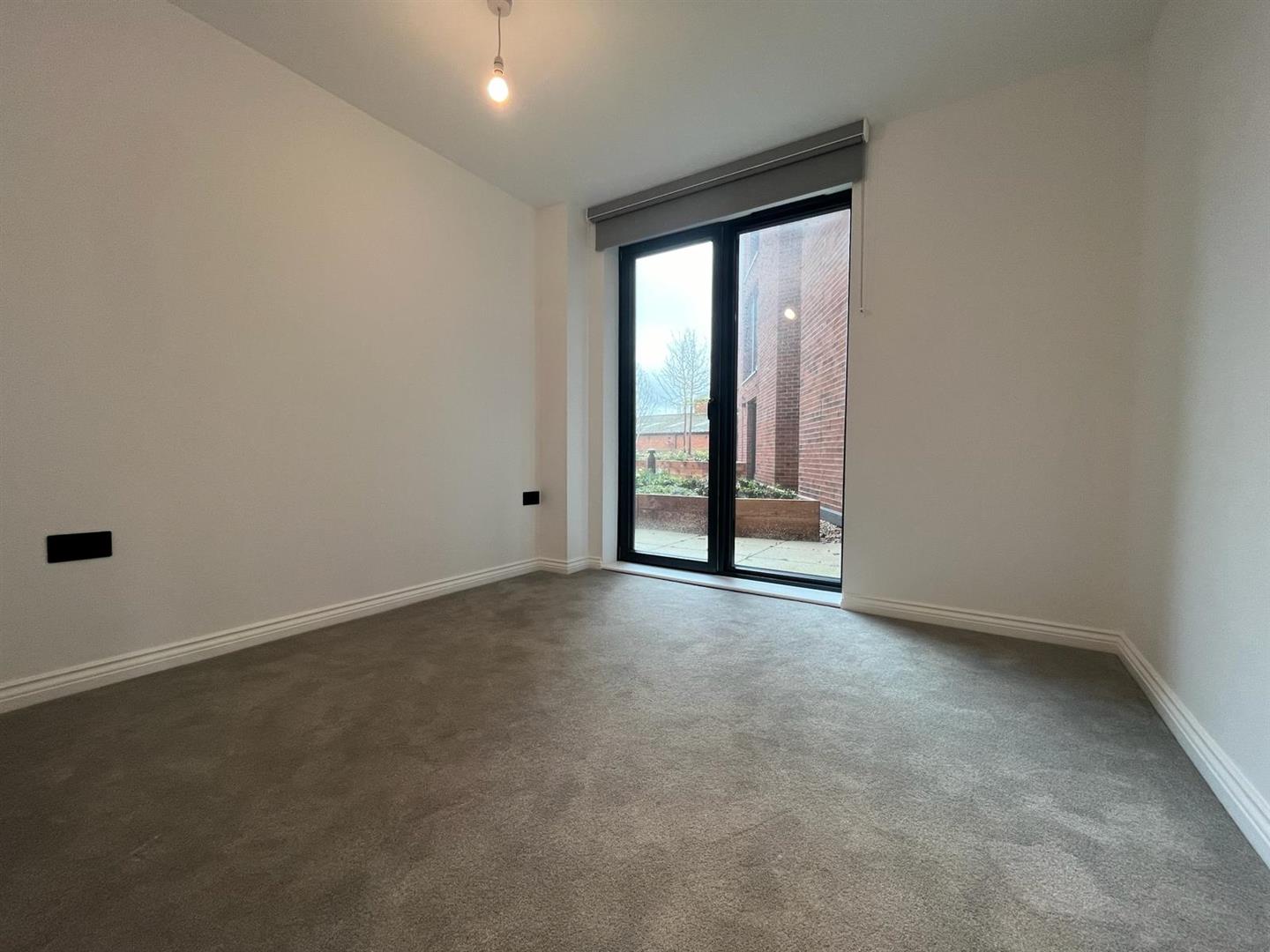 Flat Springwell Road in Leeds
